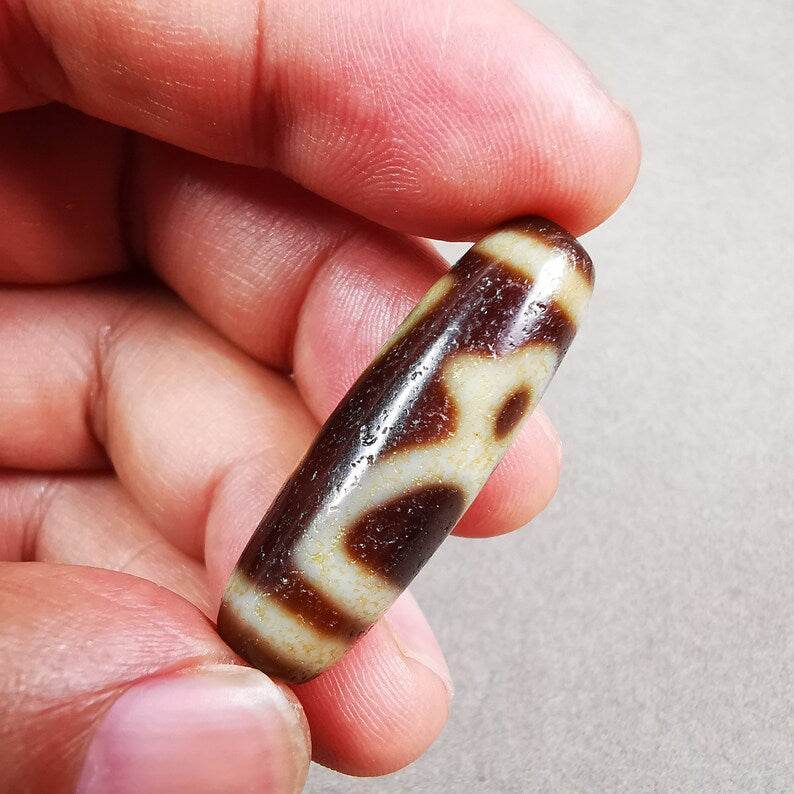 Kubera Dzi Bead - Gandhanra-ART