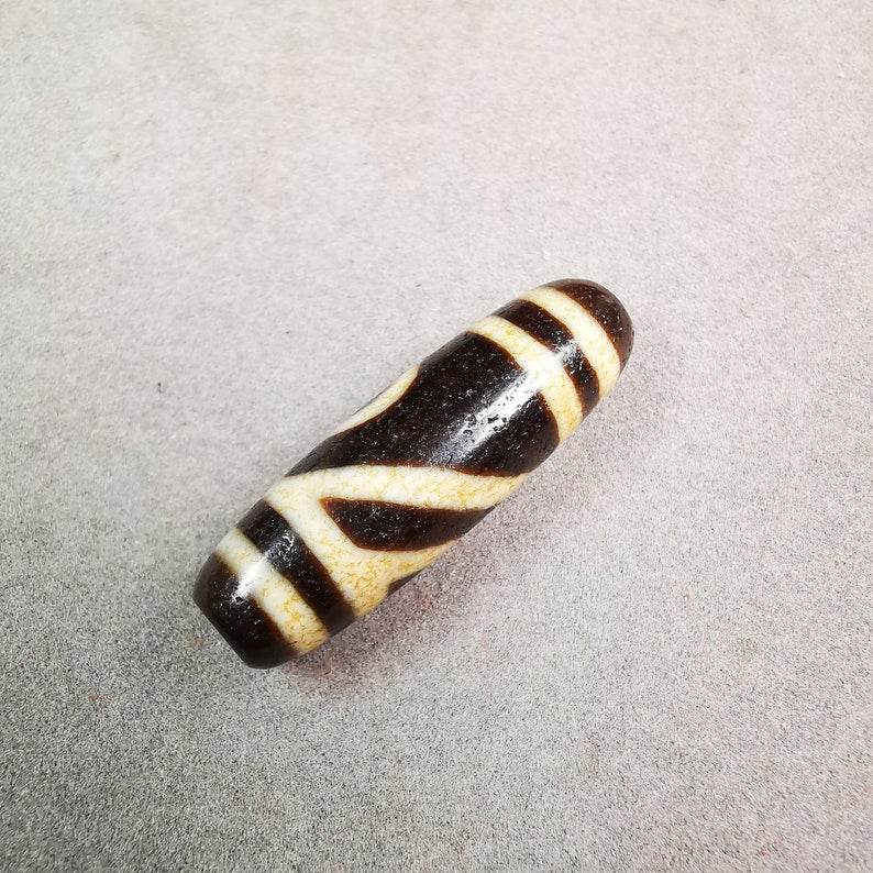 One Eyed Mountain Peak Dzi Bead - Gandhanra-ART