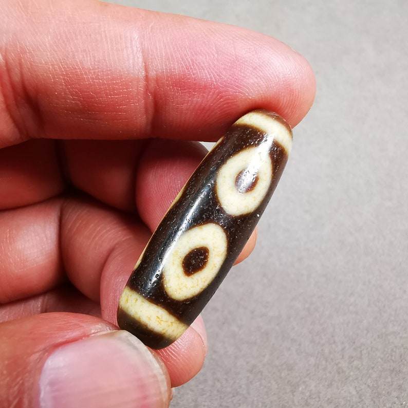 3 Eyed Dzi Bead - Gandhanra-ART