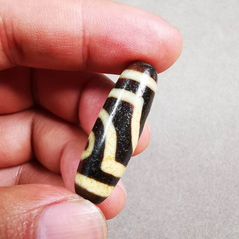 2 Eyed Dzi Bead - Gandhanra-ART