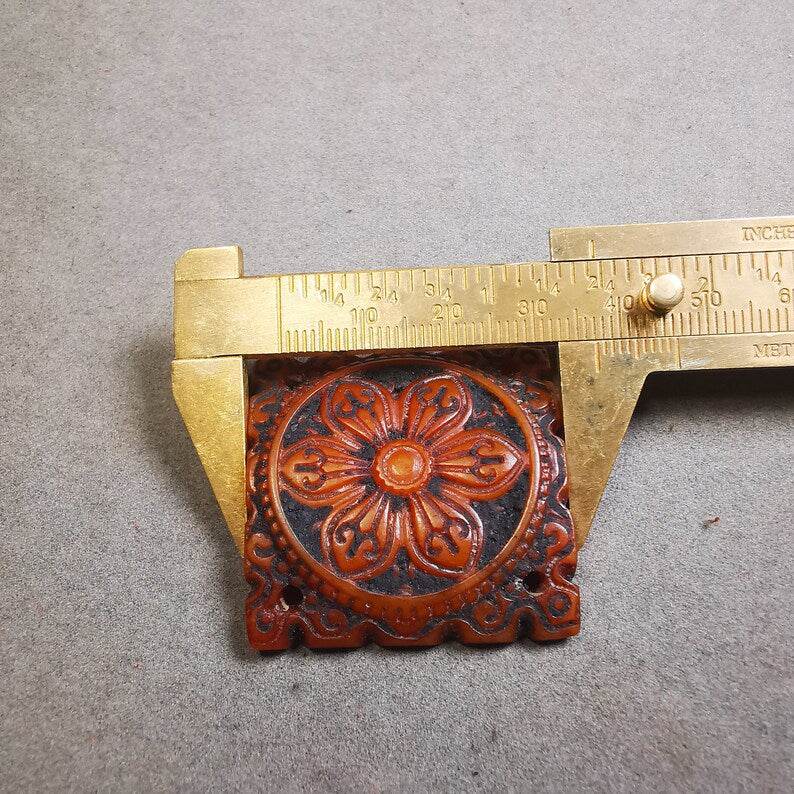 Yak Bone Carved Mandala Amulet Badge, Tibetan Buddhist Prayer Wheel Pendant,Dharma Chakra - Gandhanra-ART