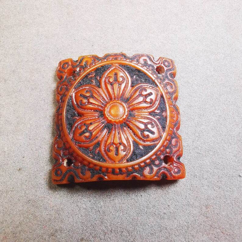 Yak Bone Carved Mandala Amulet Badge, Tibetan Buddhist Prayer Wheel Pendant,Dharma Chakra - Gandhanra-ART