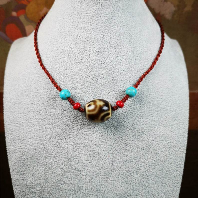 Treasure Vase Dalo Dzi Bead Necklace - Gandhanra-ART