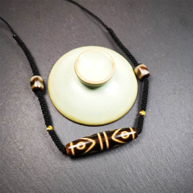 Water Wave 6 Eyed Dzi Bead Necklace - Gandhanra-ART