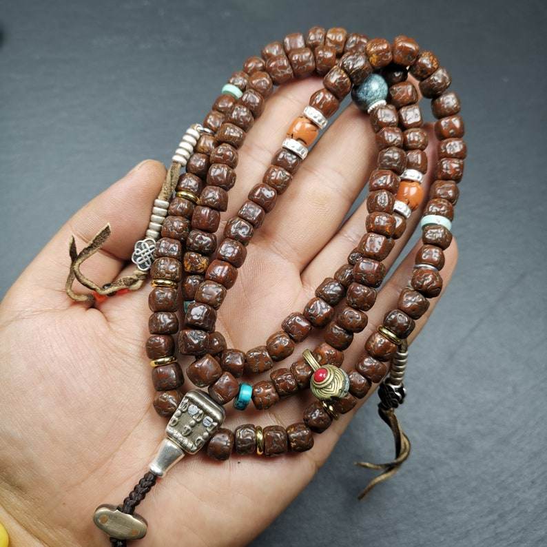 Old 8mm 108 Rudraksha Mala Necklace,Prayer Beads - Gandhanra-ART