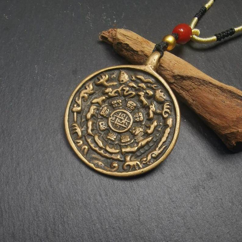 Calendar Amulet Sipaho Badge - Melong Mirror,43mm - Gandhanra-ART