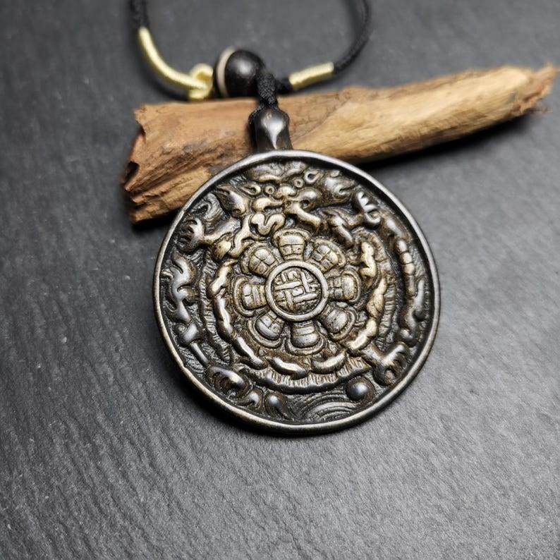 Calendar Amulet Sipaho Badge - Melong Mirror,43mm - Gandhanra-ART