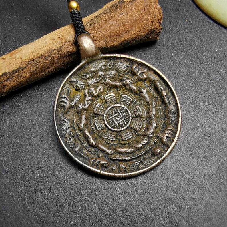 Calendar Amulet Sipaho Badge - Melong Mirror,42mm - Gandhanra-ART
