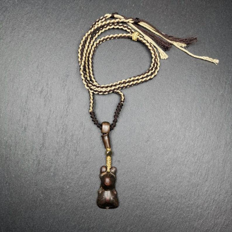 Snow Lion Amulet Necklace - Gandhanra-ART
