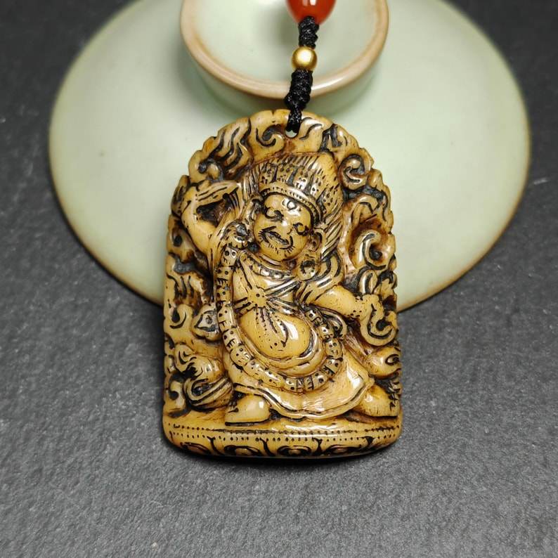 Statue Pendant, Vajrapani Amulet Badge - Gandhanra-ART