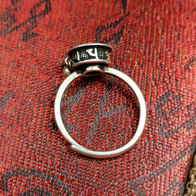 Silver Prayer Wheel Ring - Gandhanra-ART