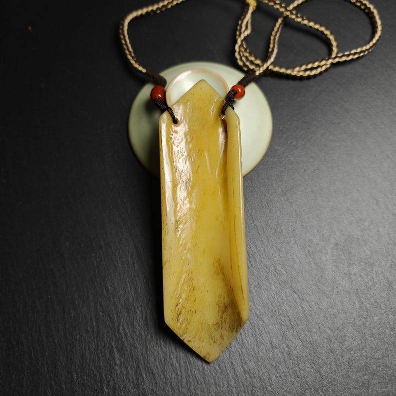 Troma Nagmo Amulet - Black Dakini Female Deity Pendant - Gandhanra-ART
