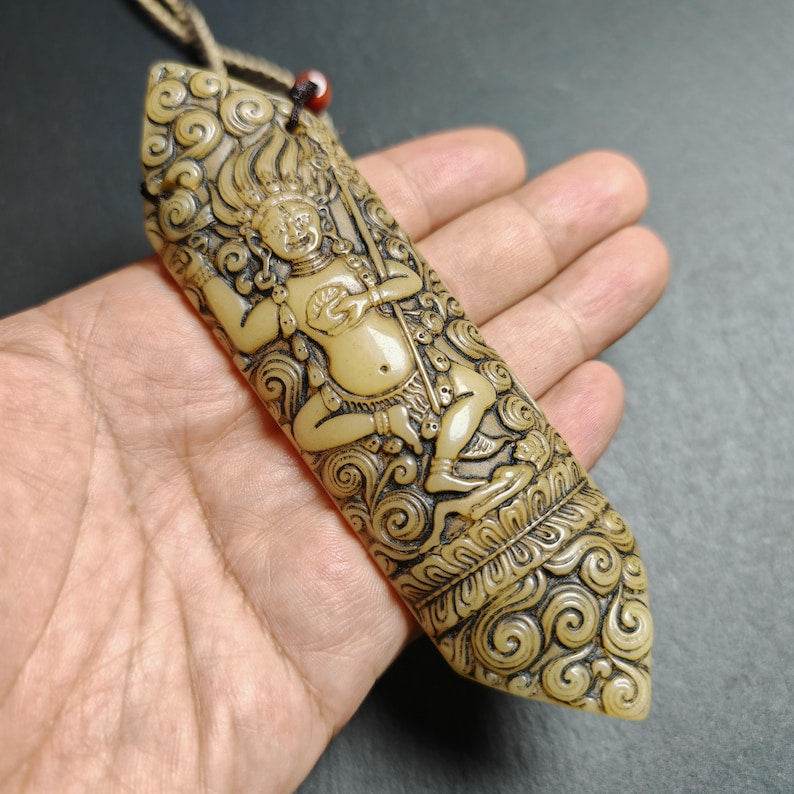Troma Nagmo Amulet - Black Dakini Female Deity Pendant - Gandhanra-ART