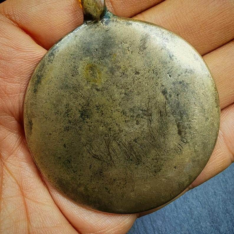 Amulet Sipaho Badge - Melong Mirror Calendar - Gandhanra-ART