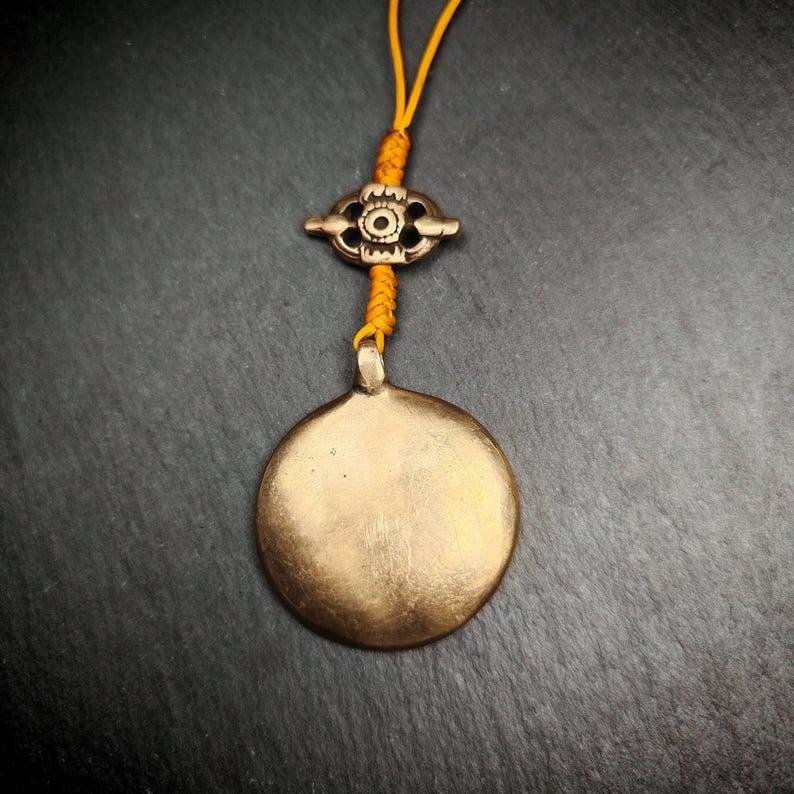 Amulet Sipaho Badge - Melong Mirror Calendar,45mm - Gandhanra-ART
