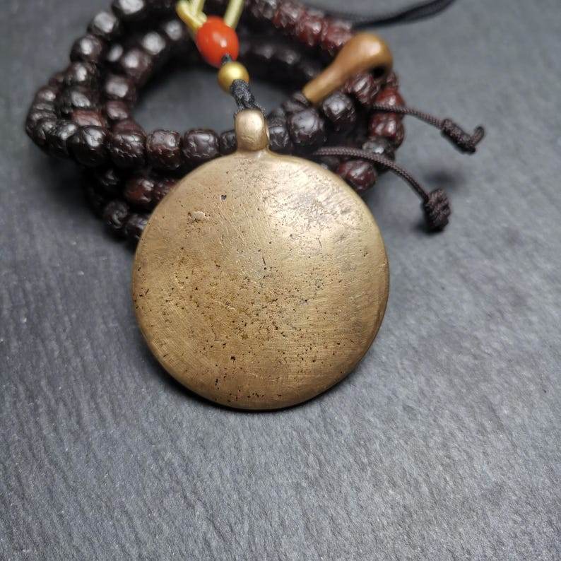 Calendar Amulet Sipaho Badge - Melong Mirror,45mm - Gandhanra-ART