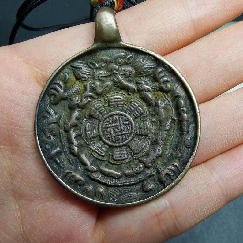 Calendar Amulet Sipaho Badge - Melong Mirror,42mm - Gandhanra-ART