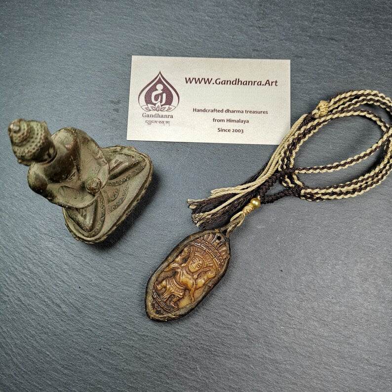Statue Amulet Pendant,70×29mm - Gandhanra-ART