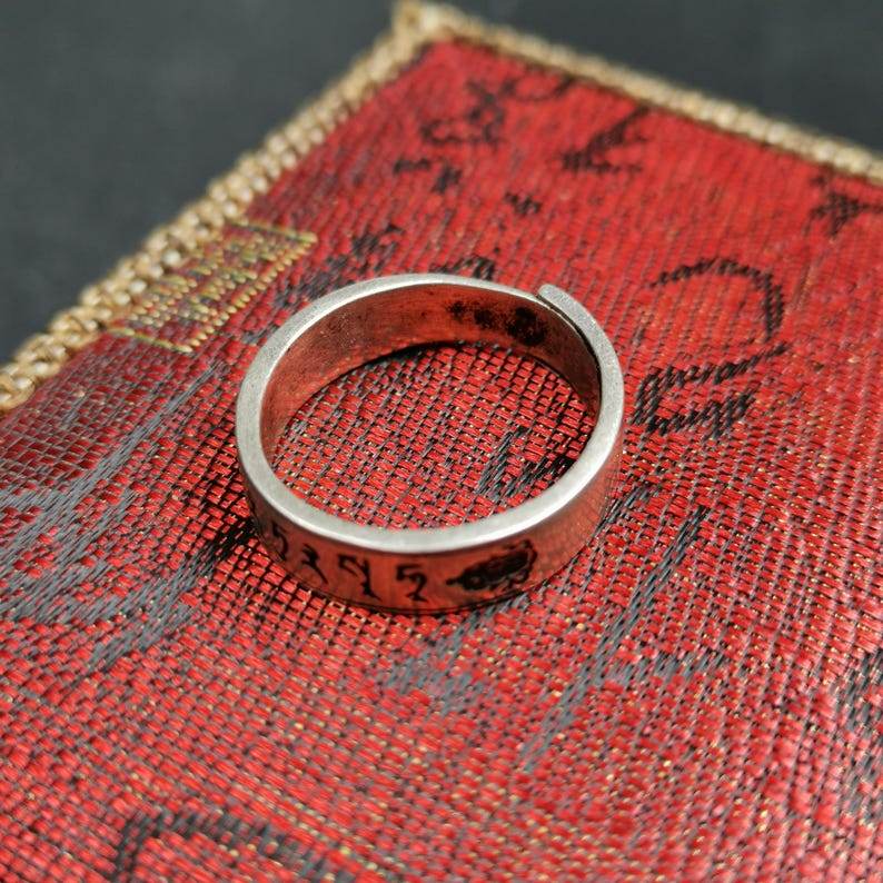 Silver Ring | Amitayus Ring and Mantra - Gandhanra-ART