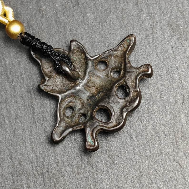 Mani Jewel and Vajra Amulet - Gandhanra-ART