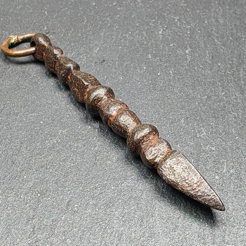 Old Phurba Amulet - Tibetan Ritual Kila Pendant - Gandhanra-ART