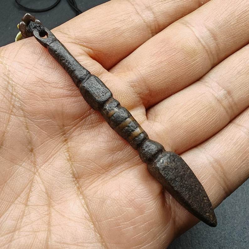 Old Phurba Amulet - Tibetan Ritual Kila Pendant - Gandhanra-ART