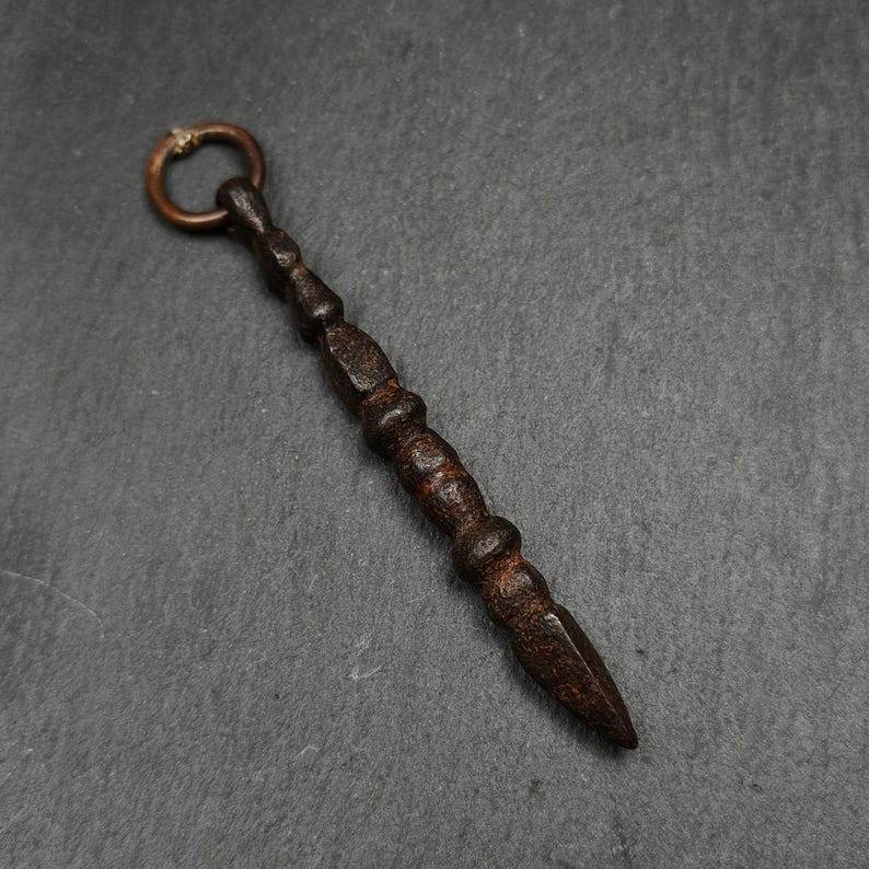 Old Phurba Amulet - Tibetan Ritual Kila Pendant - Gandhanra-ART