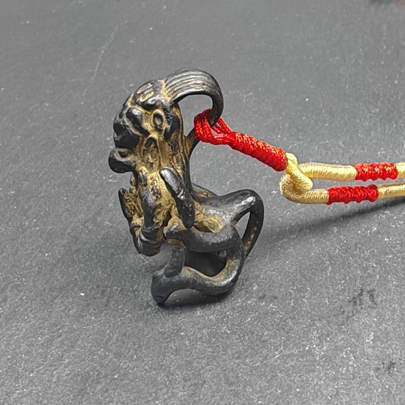 Garuda Amulet, Tibetan Buddhist Pendant,Golden-winged Bird