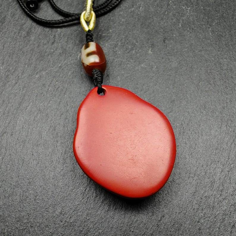 Old Cinnabar Mahakala Amulet with Dzi Bead - Gandhanra-ART