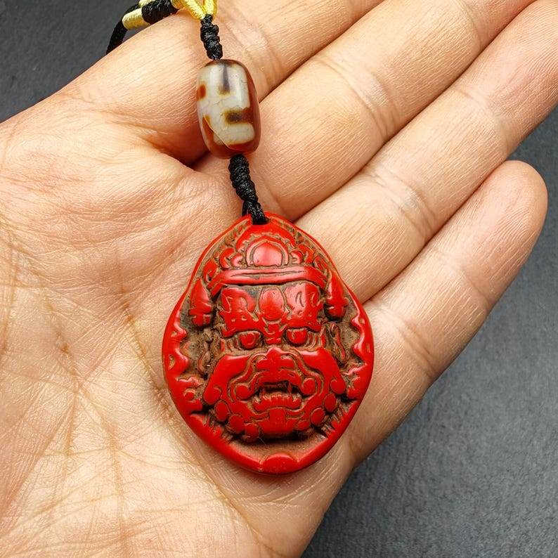 Old Cinnabar Mahakala Amulet with Dzi Bead - Gandhanra-ART