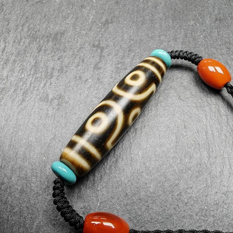 Cross Vajra 6 Eyed Dzi Bead Necklace - Gandhanra-ART