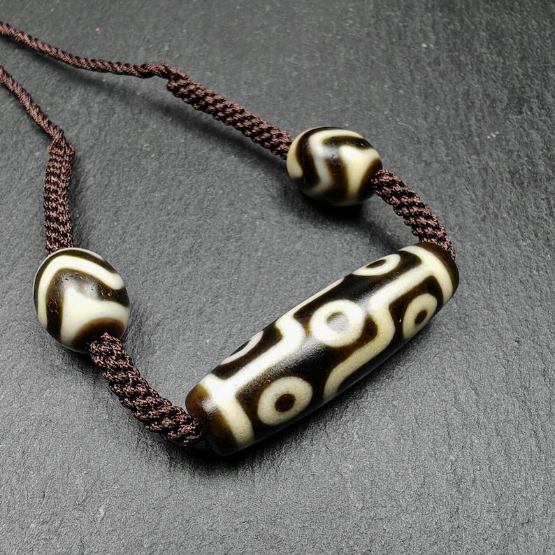 Tibetan Dzi Necklace,9 Eyes Dzi + 2 Wave Darlo Dzi Beads Amulet