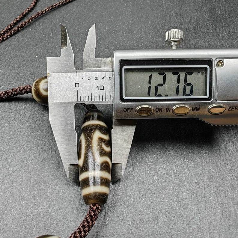 Tibetan Dzi Necklace - Garuda Dzi + 3 Eyes Dalo Dzi Amulet - Gandhanra-ART