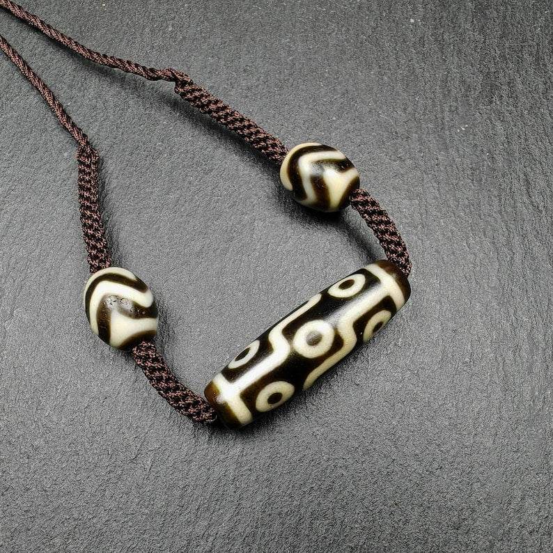 Tibetan Dzi Necklace,9 Eyes Dzi + 2 Wave Darlo Dzi Beads Amulet - Gandhanra-ART