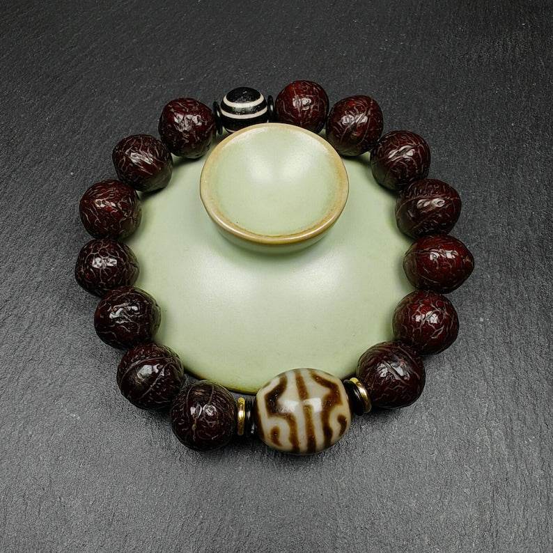 Tibetan Lotus Darlo Dzi Wrist Mala with Old Bodhi Beads - Gandhanra-ART