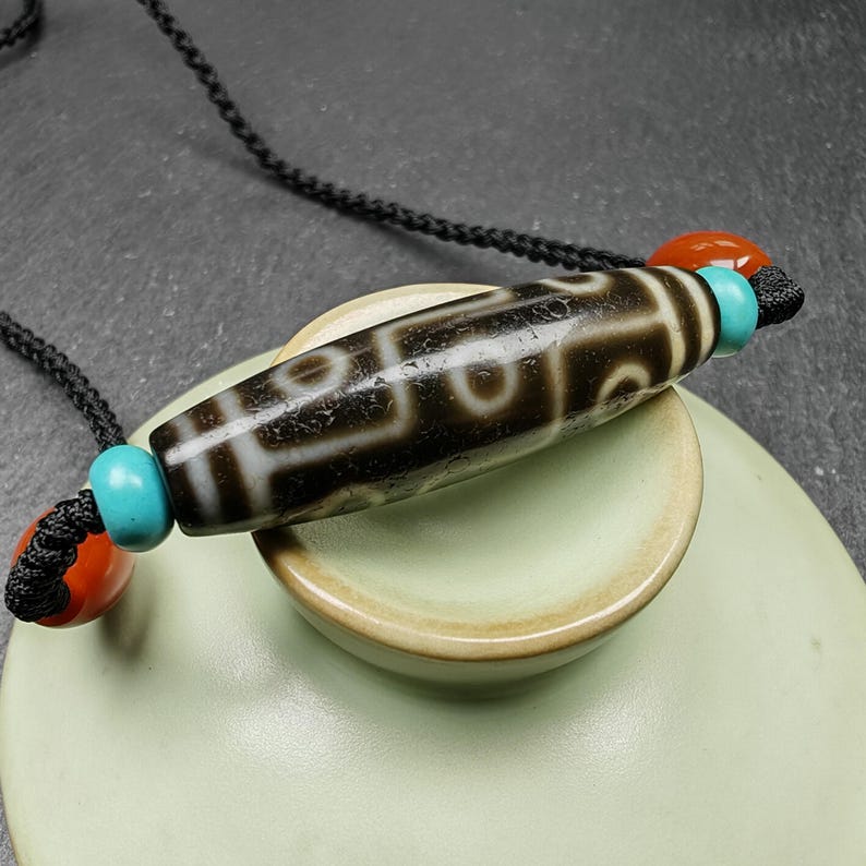 9 Eyes Dzi Bead Necklace,1.5" x 0.4"