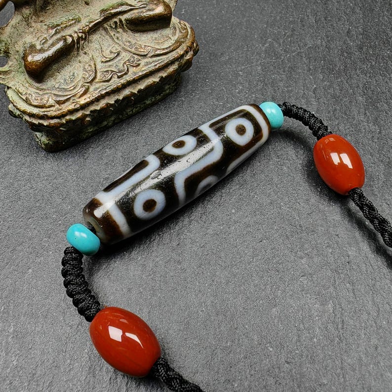 9 Eyes Dzi Bead Necklace,1.6" x 0.4"