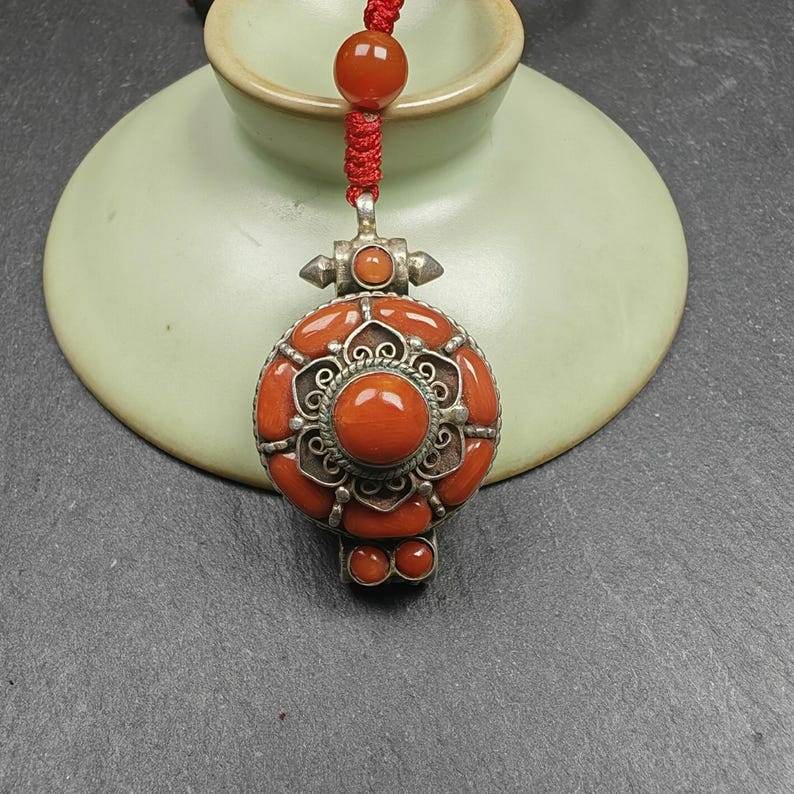 Coral and Silver Gau Ghau Shrine - Gandhanra-ART