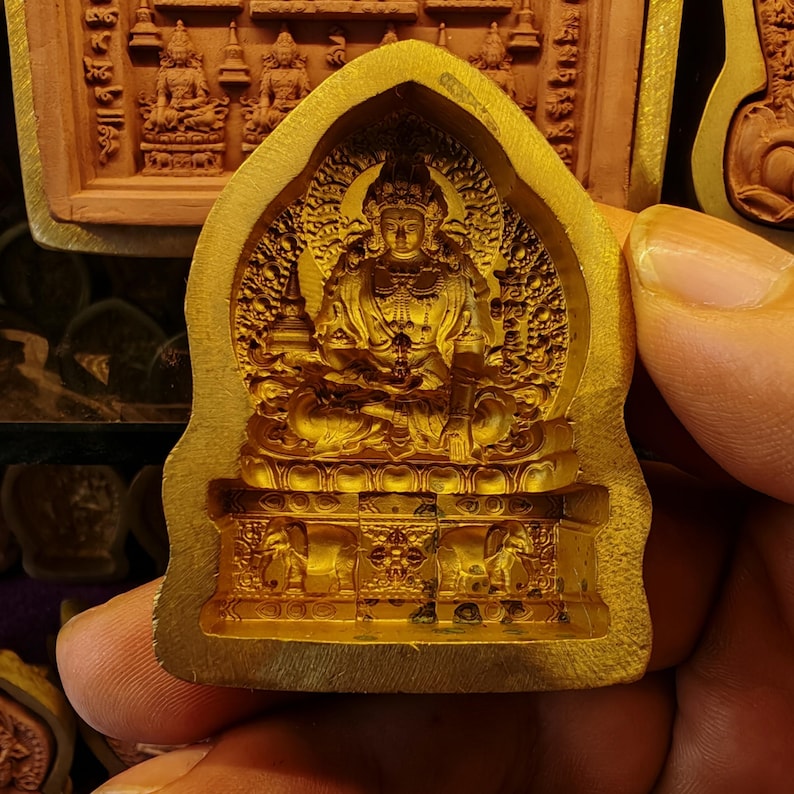 Akshobhya Enthroned Tsa Tsa Mold | 5cm