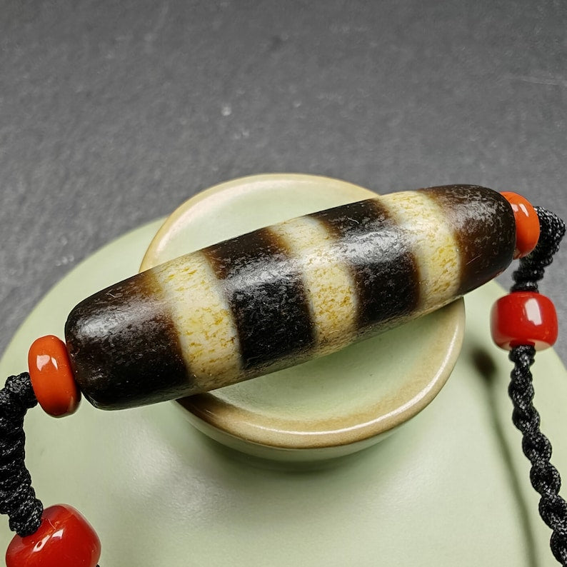 Stripe Dzi Bead Amulet | 37*11mm