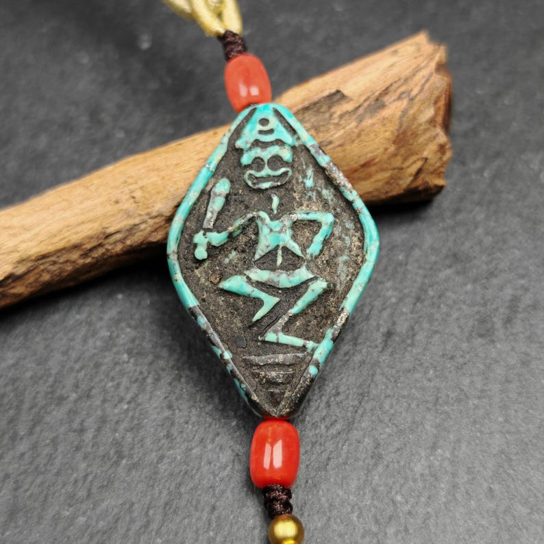 Turquoise Citipati Skull Pendant | Vintage Tibetan Amulet