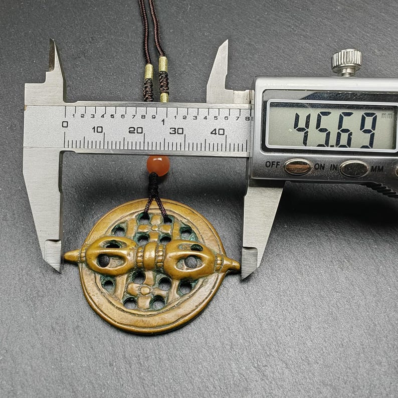 Tibetan talisman - Vajra Amulet - Dorje Pendant Badge