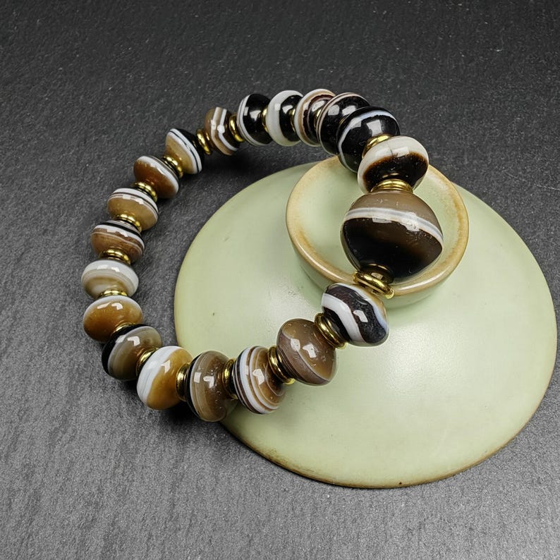 Wrist Mala | 11mm Medicine Buddha Dzi Bracelet