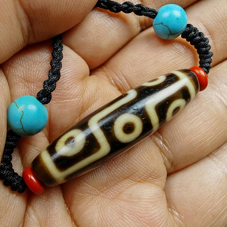 9 Eyes Dzi Bead Necklace | 41 x 11"