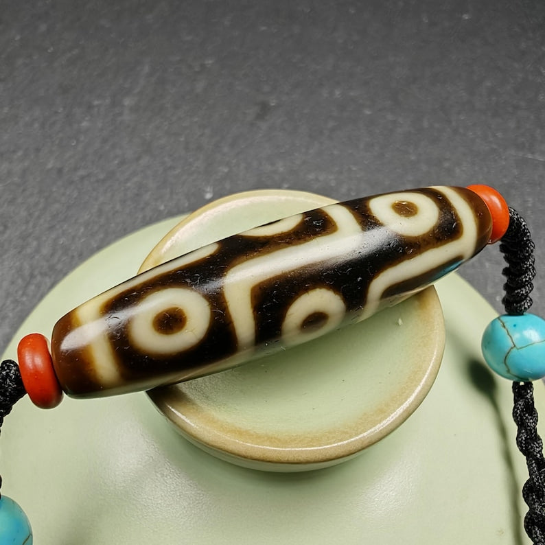 9 Eyes Dzi Bead Necklace | 41 x 11"