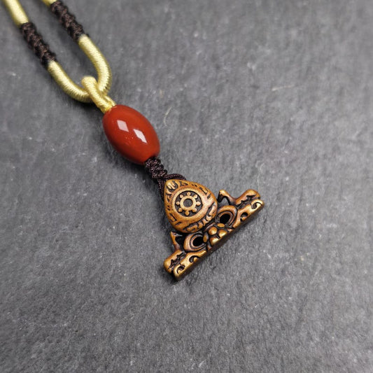 Deer & Dharma Wheel Pendant - 20mm Gandhanra-ART