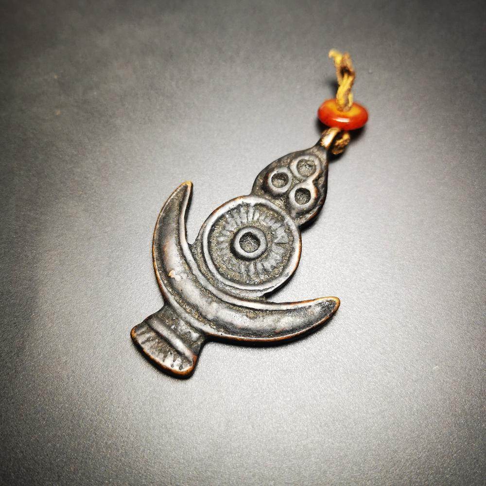 Amulet,Triratna,Mani Jewel - Gandhanra-ART