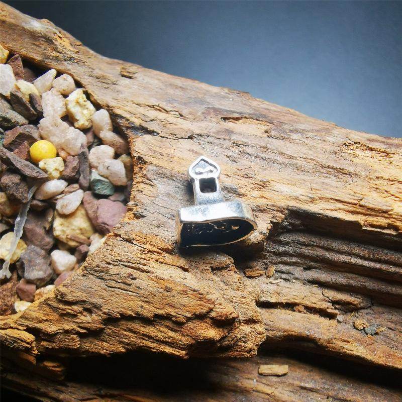 Mini Vajrayogini Tsa Tsa Mold,Mala Pendant - Gandhanra-ART