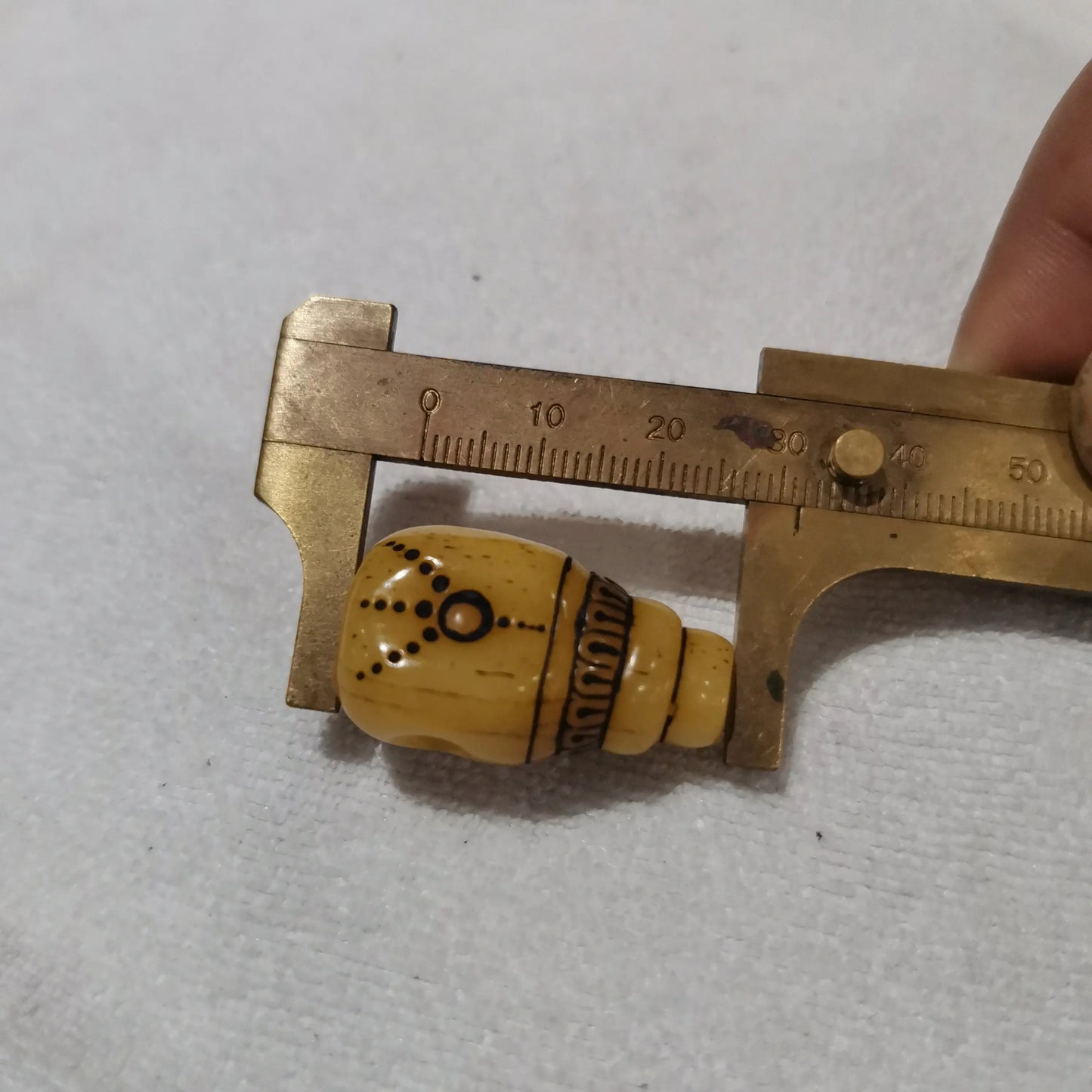 Gandhara Tibetan Yak Bone Carved Guru Bead, T-drilled 3-Hole Prayer Bead,Mala Bead, Connector Bead for Buddhist Bead Gandhanra-ART