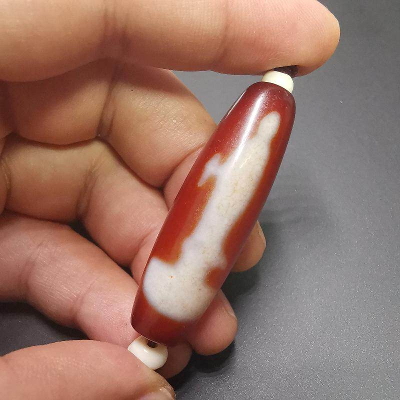 Fire Agate Chenrezig Bead - Gandhanra-ART